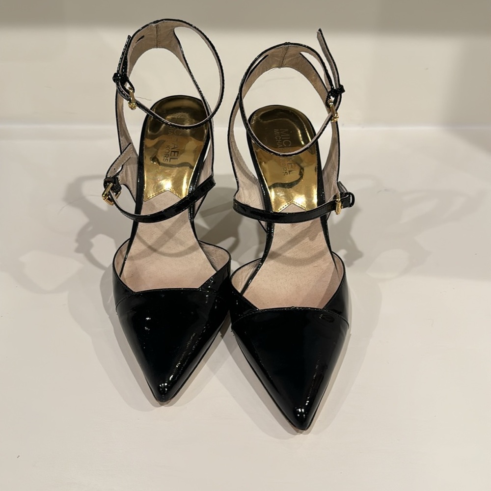 Michael Kors black patent pointy toe heels size 7.5